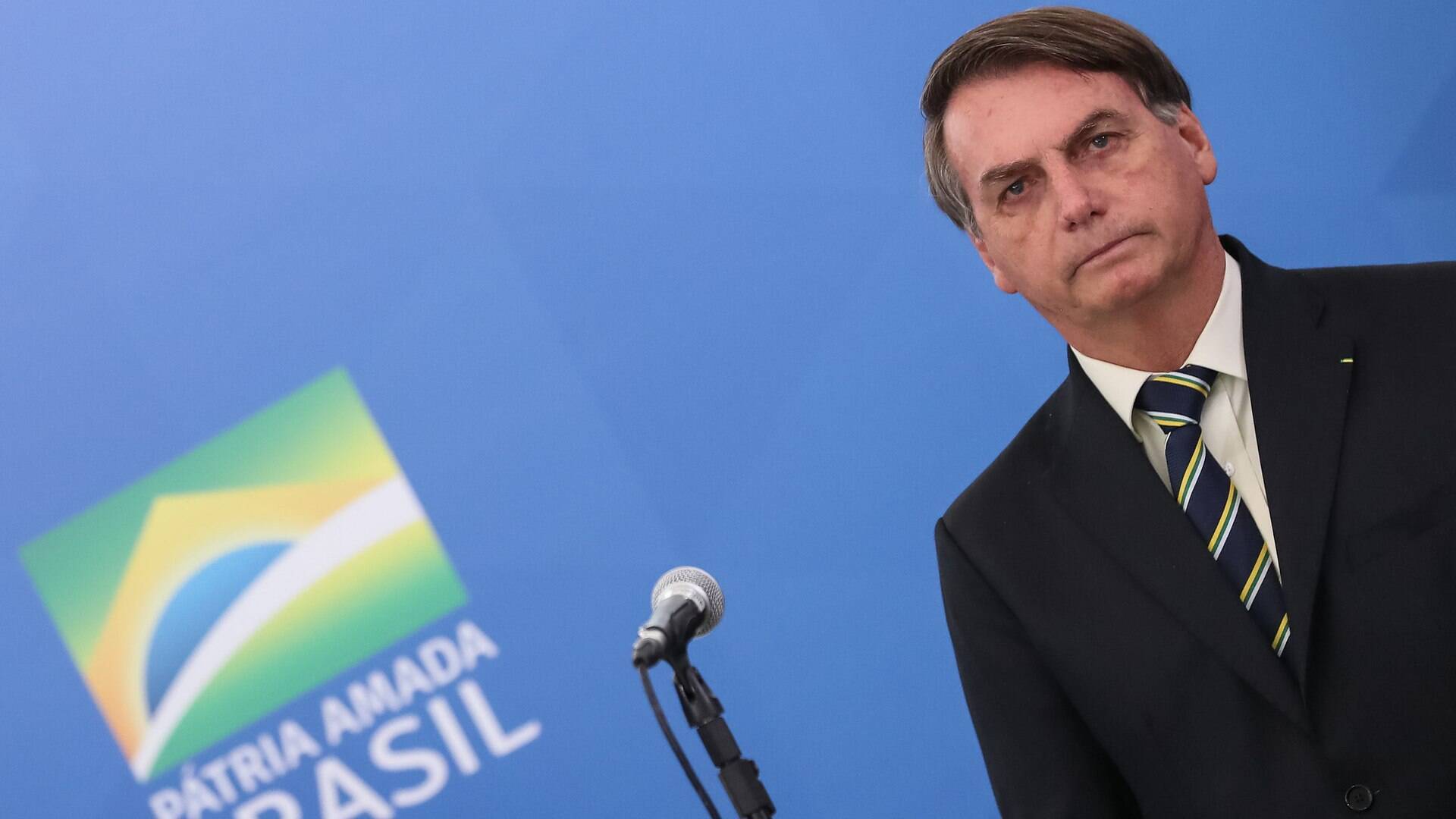 Bolsonaro deve vetar trecho do projeto que amplia auxílio - Economia - iG