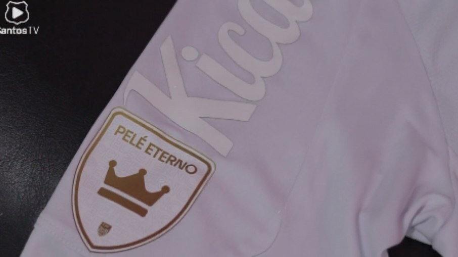 Santos usará camisa com homenagens a Pelé na estreia do Paulistão