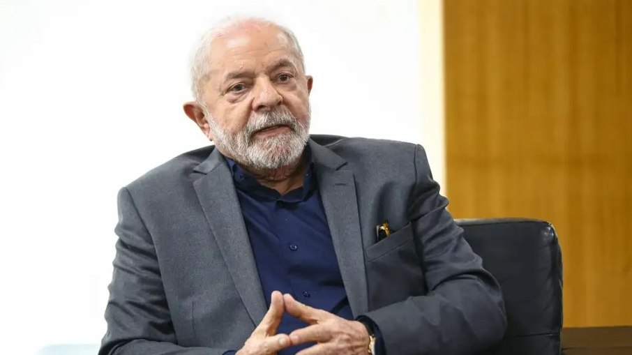 Lula terá reuniões com 11 líderes do G20 neste domingo (17)