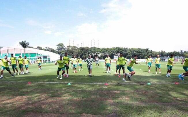 Palmeiras passa orientações ao elenco sobre o Mundial de Clubes