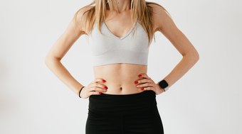 E aquela pochetezinha que não sai nem com dieta e academia?