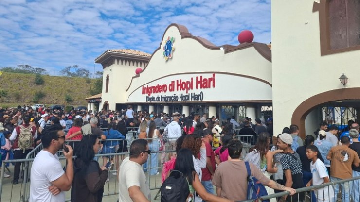 Hopi Hari oferece entrada gratuita para advogados em agosto