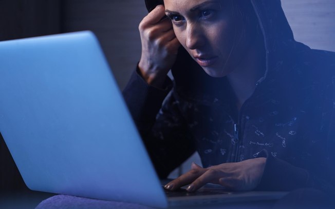 Big Brother acende alerta para possíveis golpes na internet