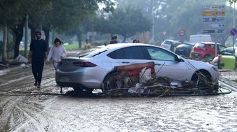 Enchentes%20na%20Espanha%20deixam%20ao%20menos%2095%20mortos