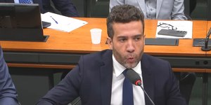 Conselho de Ética aprova suspensão de Janones por três meses