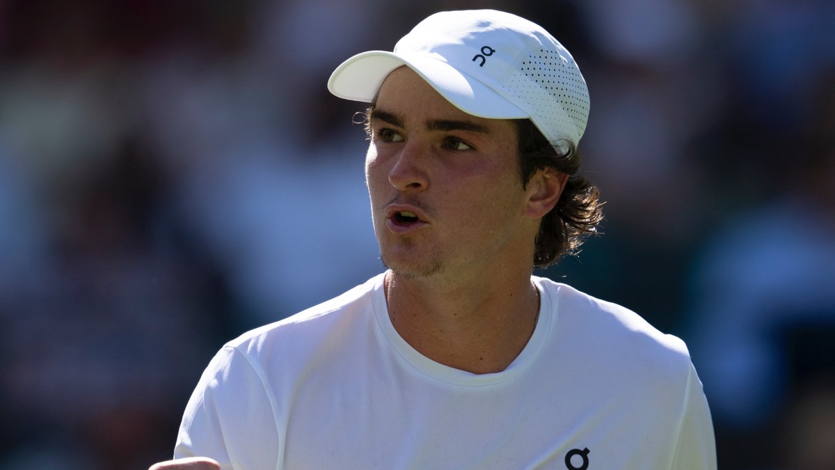 João Fonseca perde para holandês e está fora do ATP de Bruxelas