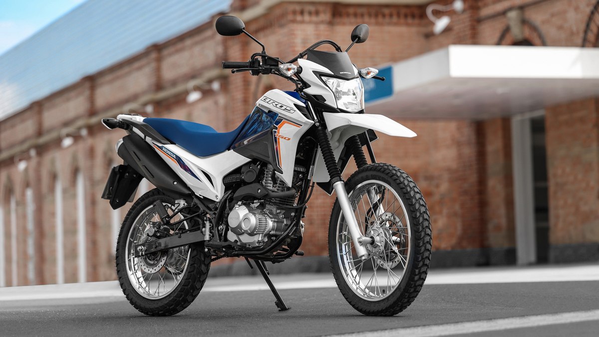 Andamos com a Honda CG 160 Fan, uma moto que trouxe boas lembranças