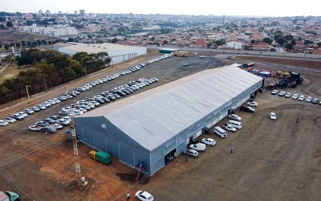 Galpões lonados ganham espaço na armazenagem industrial