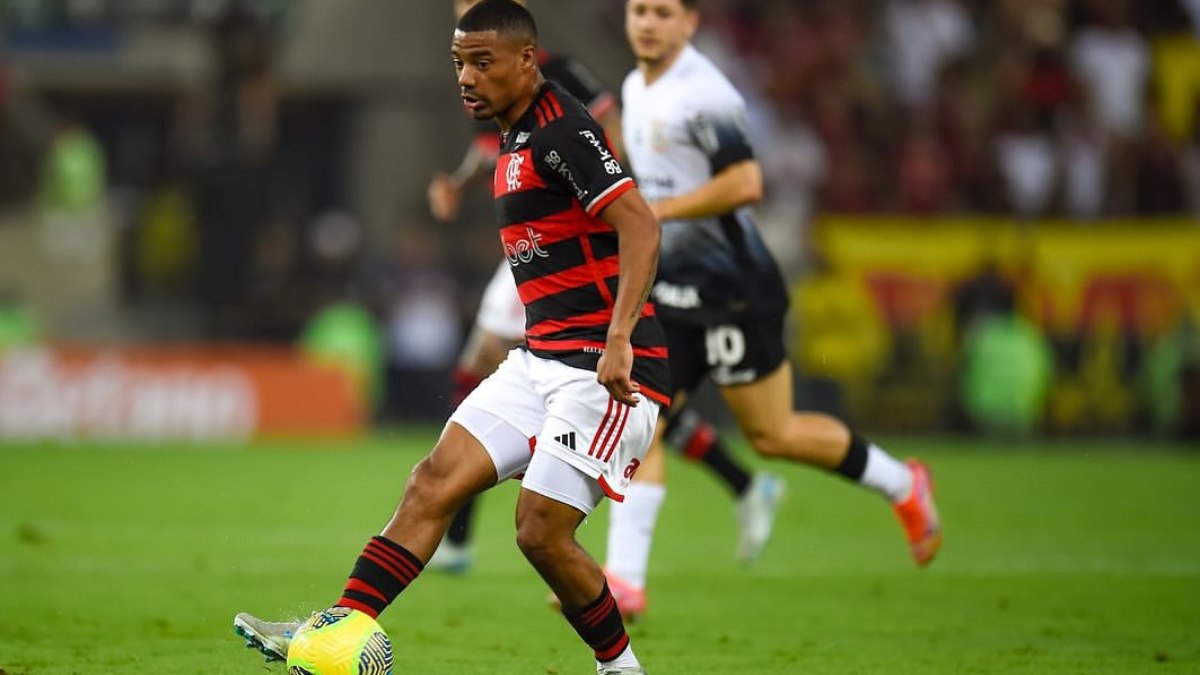 Flamengo x CorinthiansFlamengo enfrenta o Corinthians por uma vaga na final da Copa do Brasil no domingo