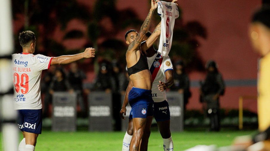 Provocação de Jean Lucas a torcida do Vitória