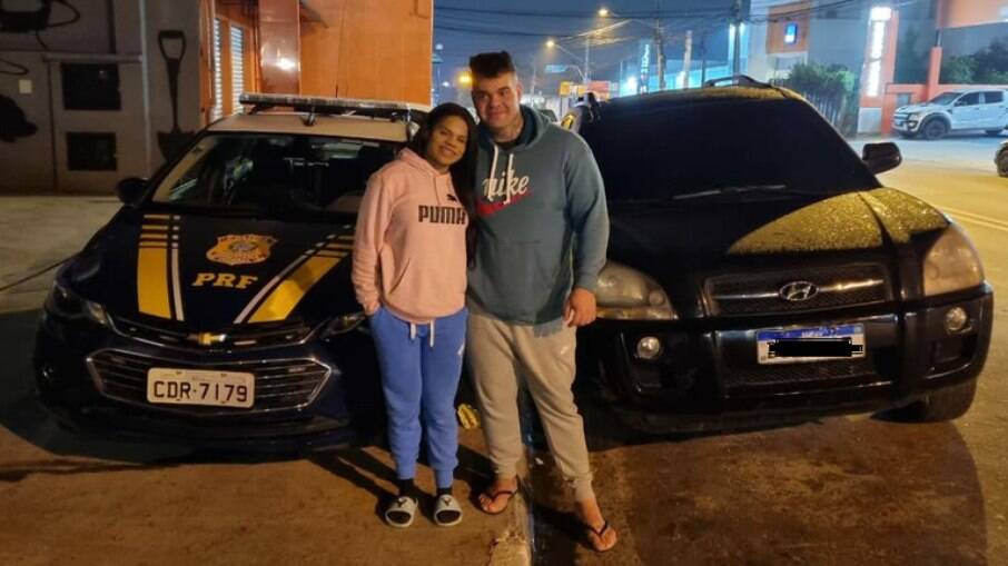 Veículo havia sido furtado no bairro da Mooca, em São Paulo. Veículo havia sido furtado no bairro da Mooca, em São Paulo.
