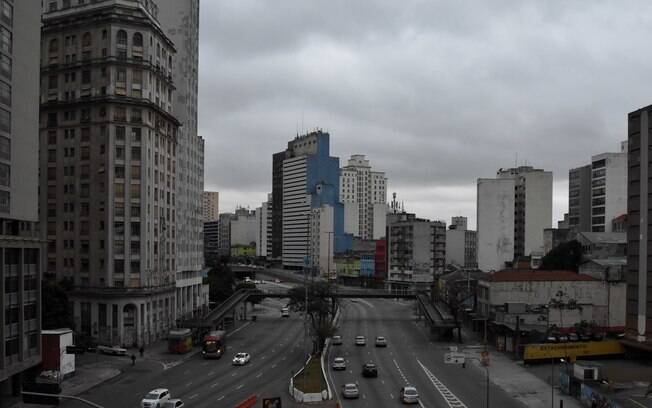 Céu nublado nesta sexta  em São Paulo.