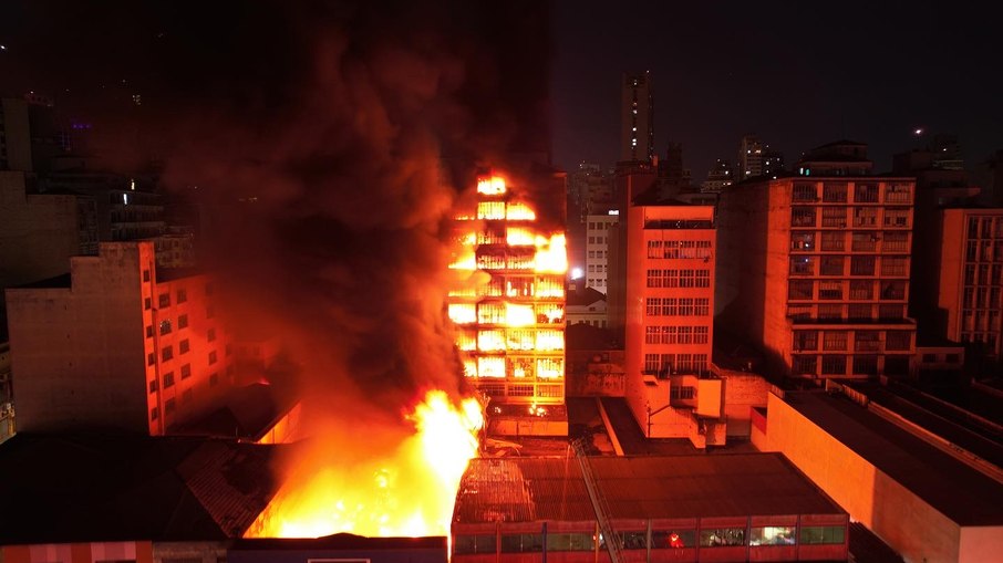 Incêndio na região da 25 de Março, Centro Histórico de São Paulo 