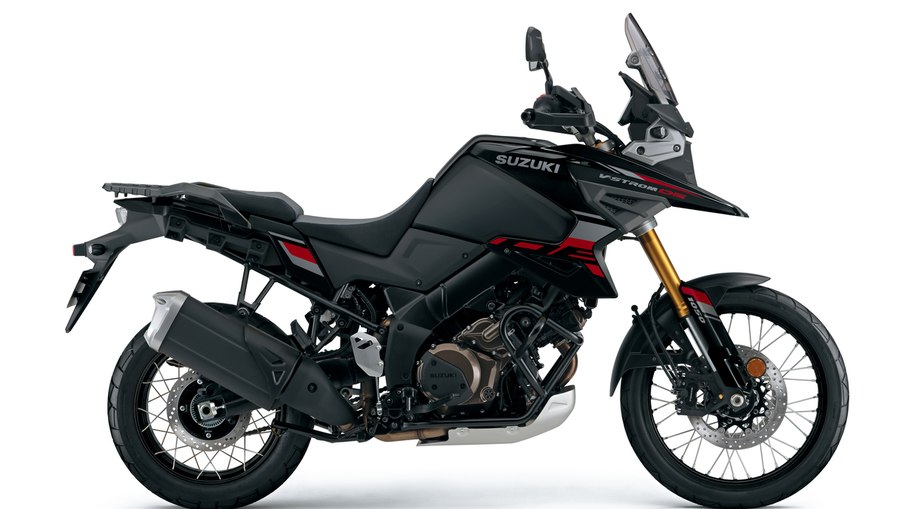 V-Strom 1050XT 2027 ganha opção preta com detalhes em cinza e vermelho na nova linha.