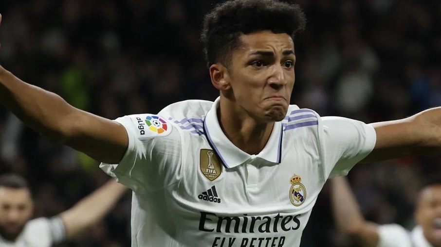 Álvaro Rodríguez marcou o gol de empate do Real Madrid Álvaro Rodríguez marcou o gol de empate do Real Madrid