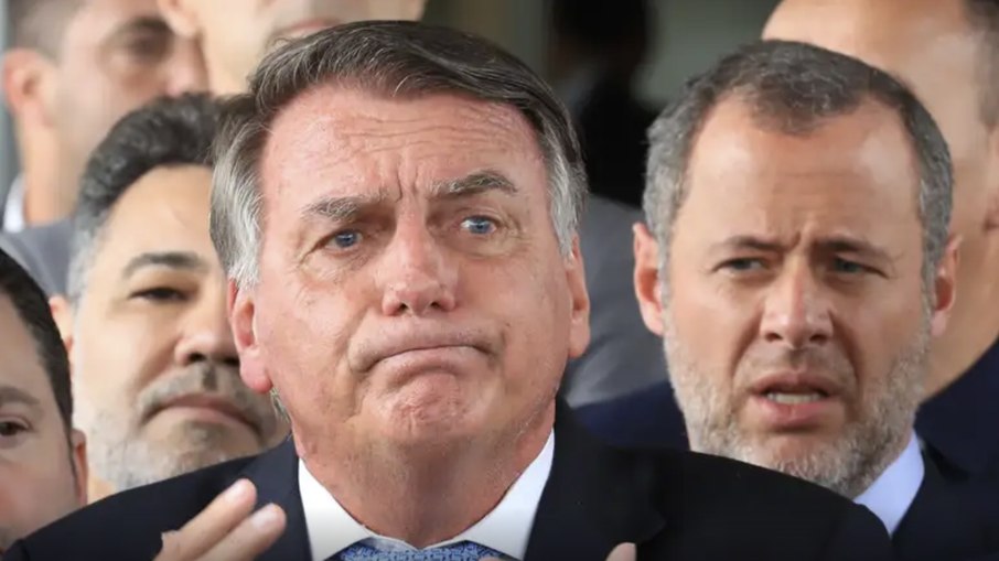 Bolsonaro e outros sete réus fazem parte do chamado Núcleo crucial, considerado pela PGR como o grupo de principais integrantes da suposta organização criminosa que teria planejado um golpe de Estado.