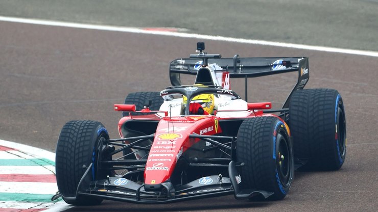 Otimista, Hamilton abre jogo sobre novo carro e regras da F1 2026