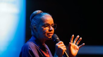 Marina diz que países ricos devem liderar abandono do petróleo