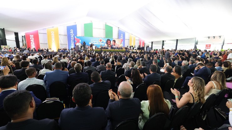 Vinhedo recebe Selo Ouro pela 2ª vez e se destaca na educação