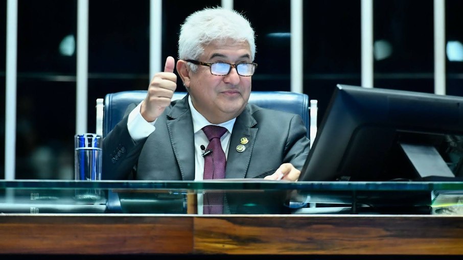 Plenário do Senado Federal durante sessão especial destinada a comemorar o Dia do Físico. Presidente e requerente desta sessão, Senador Astronauta Marcos Pontes (PL-SP) conduz sessão Plenário do Senado Federal durante sessão especial destinada a comemorar o Dia do Físico. Presidente e requerente desta sessão, Senador Astronauta Marcos Pontes (PL-SP) conduz sessão