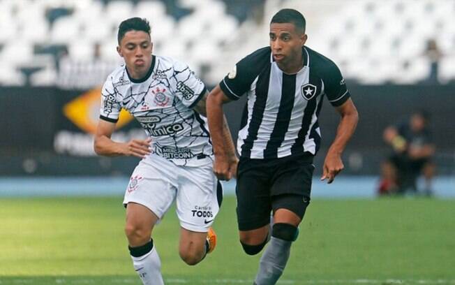 Victor Sá comenta após derrota do Botafogo para o Corinthians: 'Falta de empenho nunca vai ter'