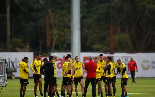 Flamengo se reapresenta para treinos de olho na semifinal da Copa do Brasil