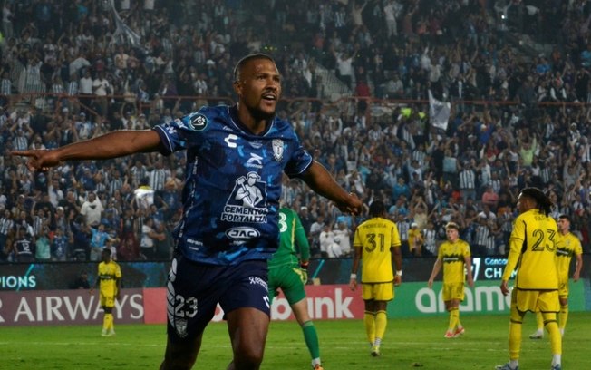 O venezuelano Salomón Rondón, com uma dobradinha, se tornou o herói da vitória do Pachuca sobre o Columbus Crew na final da Copa dos Campeões da Concacaf, em 1º de junho de 2024, no estádio Hidalgo, em Pachuca, no México