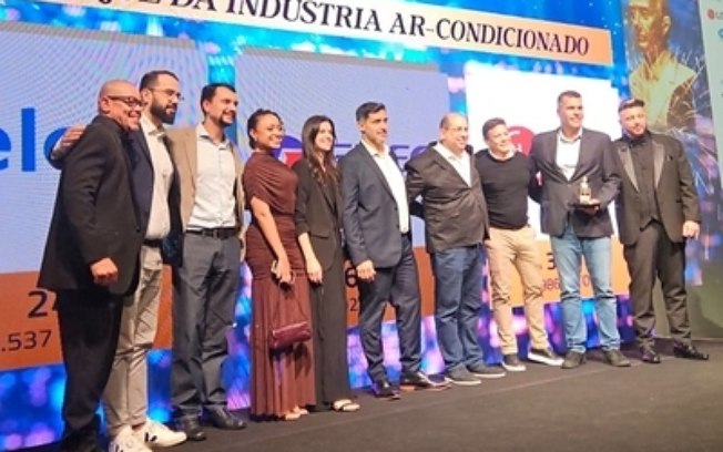 LG é reconhecida pelo segundo ano consecutivo no Troféu Oswaldo Moreira como destaque da indústria de ar-condicionado LG é reconhecida pelo segundo ano consecutivo no Troféu Oswaldo Moreira como destaque da indústria de ar-condicionado