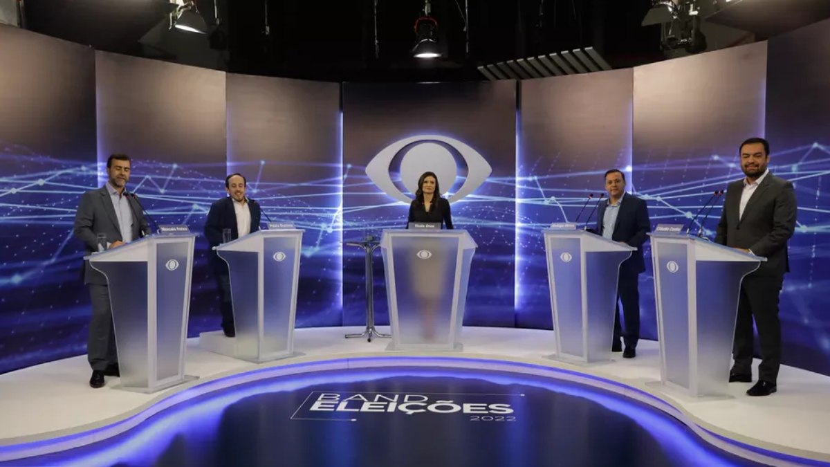 Candidatos no Rio participaram do debate da Band