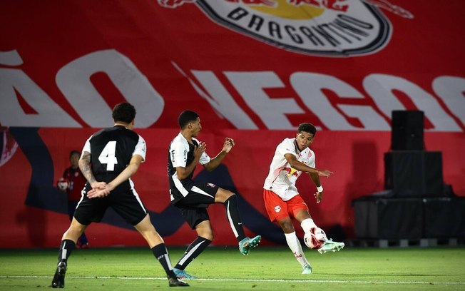 Corinthians empata na última jogada