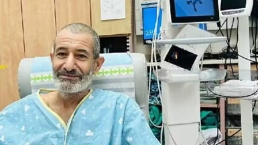 Qaid Farhan al-Qadi foi resgatado em bom estado de saúde e é acompanhado por médicos