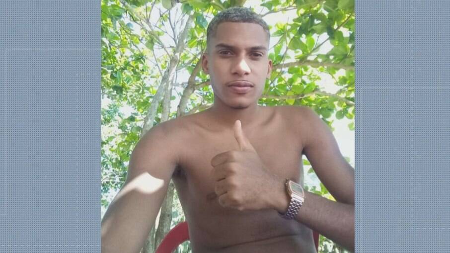 Arilson Santiago, de 21 anos, morto durante operação policial na Região Metropolitana do RJ