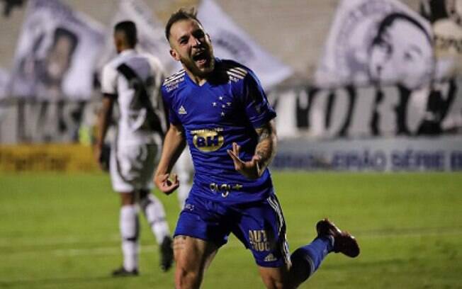 Cruzeiro confirma empréstimo do atacante Bruno José ao Guarani