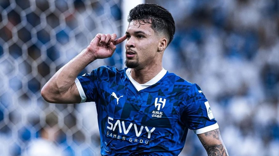 Marcos Leonardo posta story enigmático após negociação frustrada