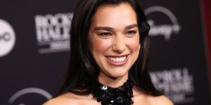 Dua Lipa se manifesta sobre não ter recebido indicações no Grammy 2025
