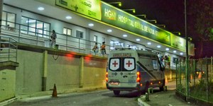 Menina de 8 anos é baleada na cabeça em tentativa de assalto
