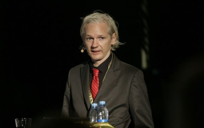 Julian Assange | Quem é o fundador do Wikileaks?