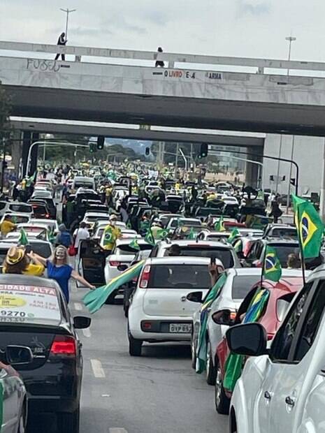 carreata brasilia bolsonaro