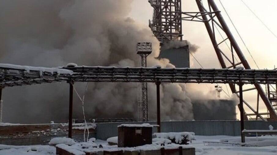 Incêndio em mina na Rússia deixa pelo menos 11 mortos