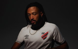 Athletico-PR e Umbro divulgam uniforme 2 para a temporada 2025