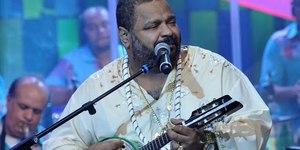 Escola de samba Império Serrano Lamenta morte de Arlindo Cruz