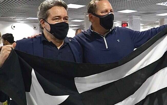 Encontro 'cara a cara' com John Textor foi fundamental para negociações da SAF do Botafogo