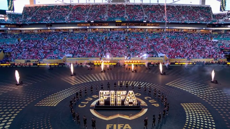 Abertura da Copa do Mundo de Clubes contou com shows e atos simbólicos Abertura da Copa do Mundo de Clubes contou com shows e atos simbólicos