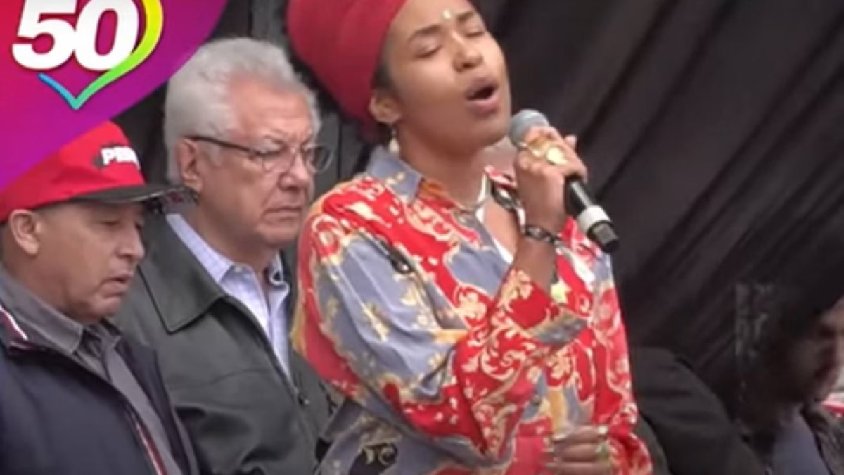 Cantora Yurungai cantou Hino Nacional com letra em “pronome neutro”, mas Boulos não pediu nem autorizou mudança