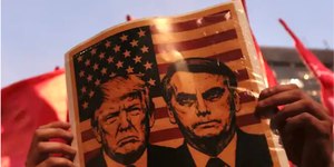 Defesa de Bolsonaro reage à prisão domiciliar: "surpreendida"