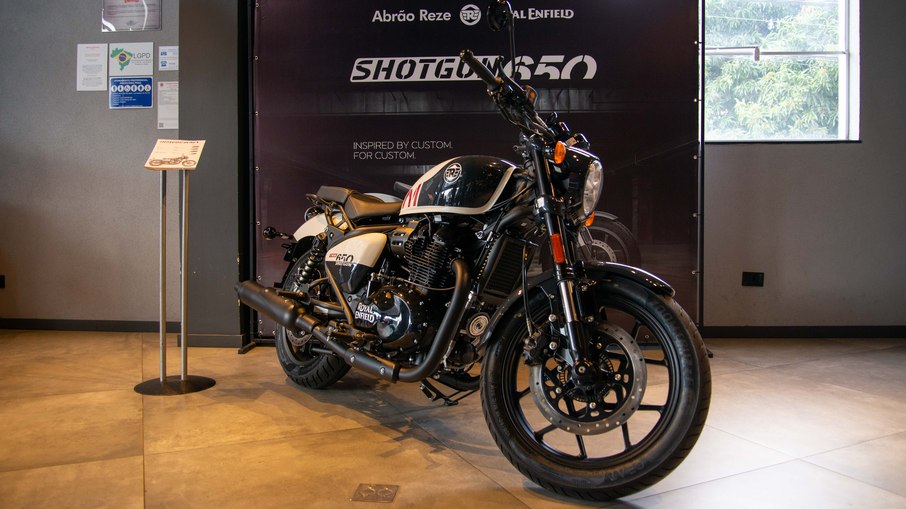 Royal Enfield Shotgun 650