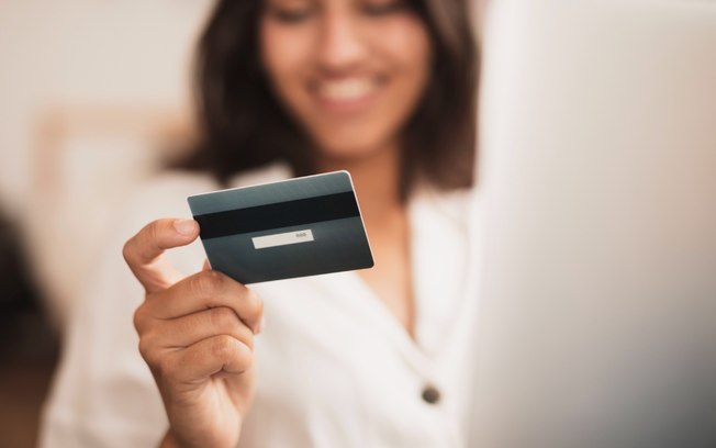 Pagamentos recorrentes crescem e exigem adaptação externa