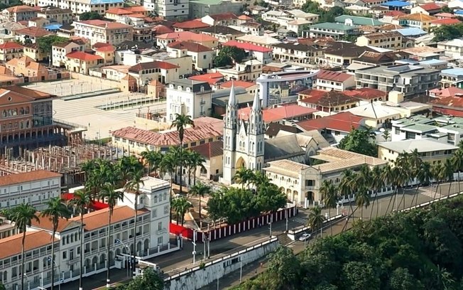 A economia da Guiné Equatorial foi gravemente atingida desde a queda dos preços do petróleo em 2014