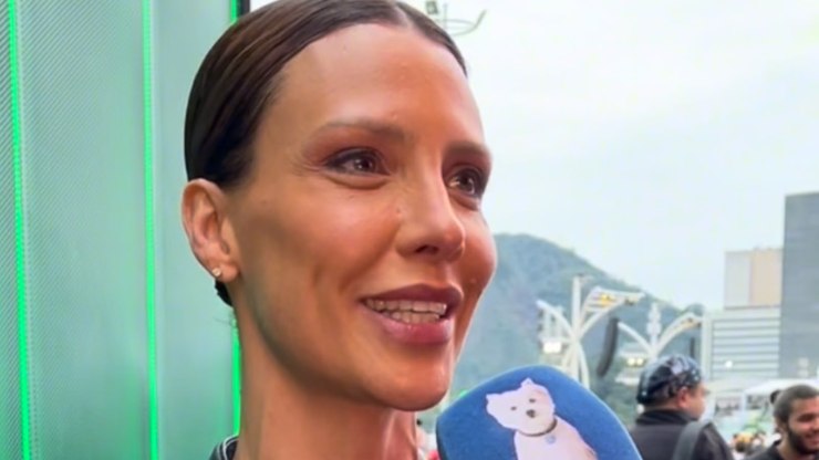 Camila Rodrigues revela desejo: 'Queria fazer uma vilãzona'