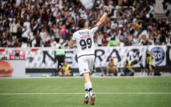 Vegetti brilha na vitória do Vasco sobre o Botafogo